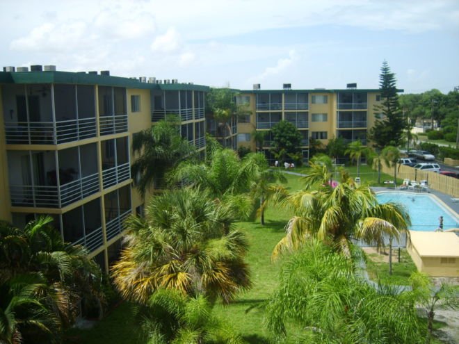 Palm Ridge Apts 074