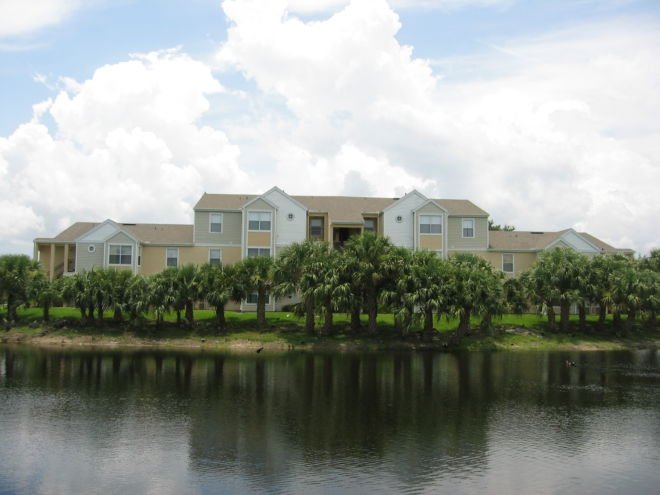 St Lucie Place (18)